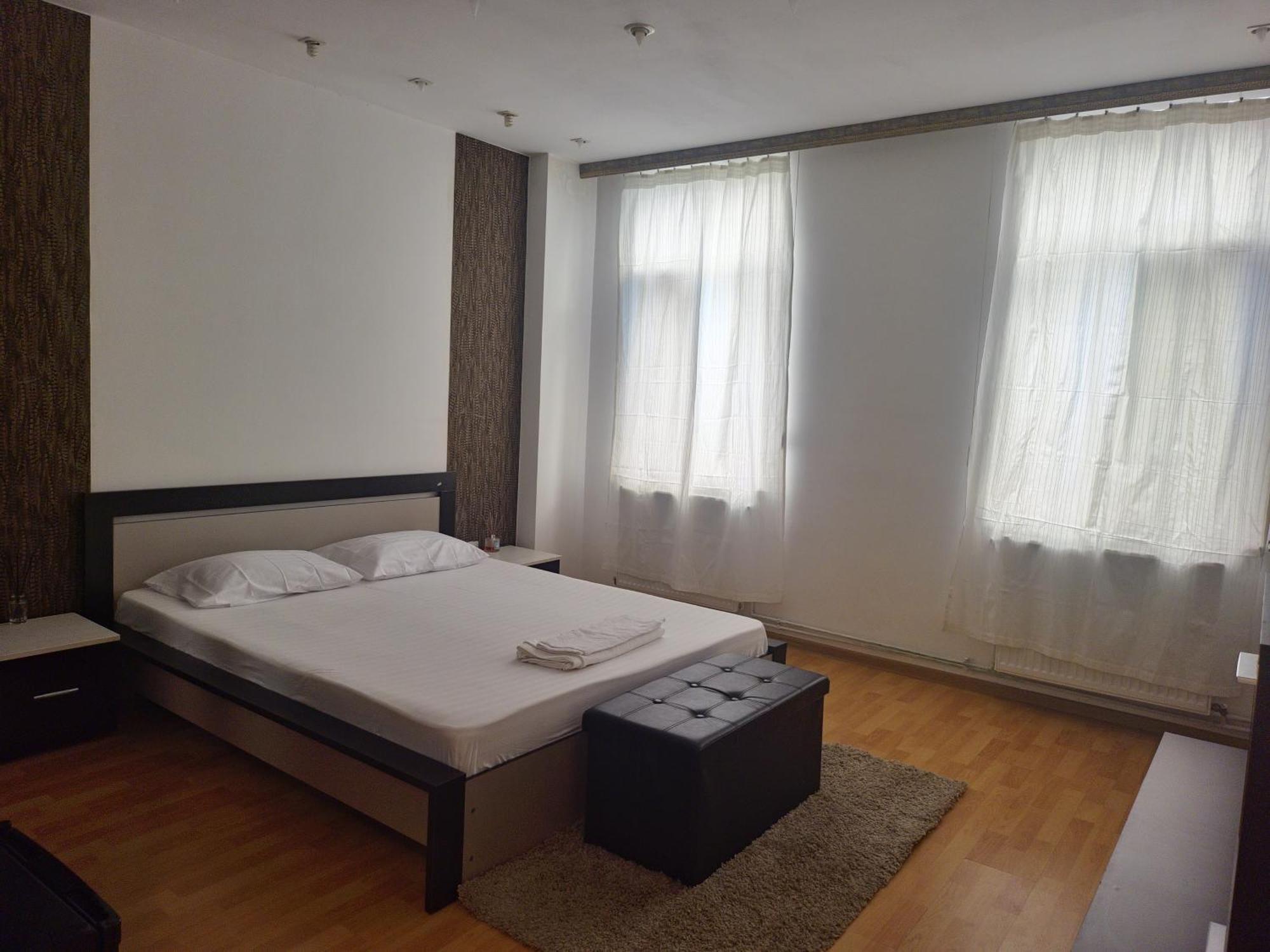 Aparthotel Yanis بوخارست المظهر الخارجي الصورة